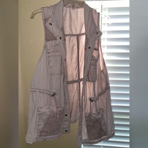 Light pink vest